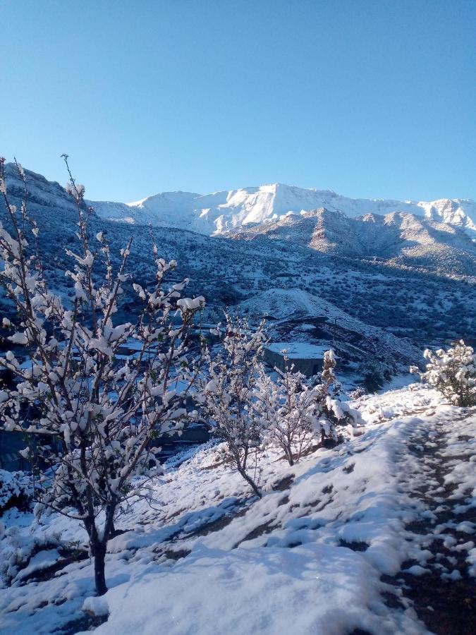 Auberge Restaurant Les Coquelicots Ait Tamlil Εξωτερικό φωτογραφία